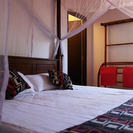 The Soul Inn Kabalana Ahangama Extérieur photo