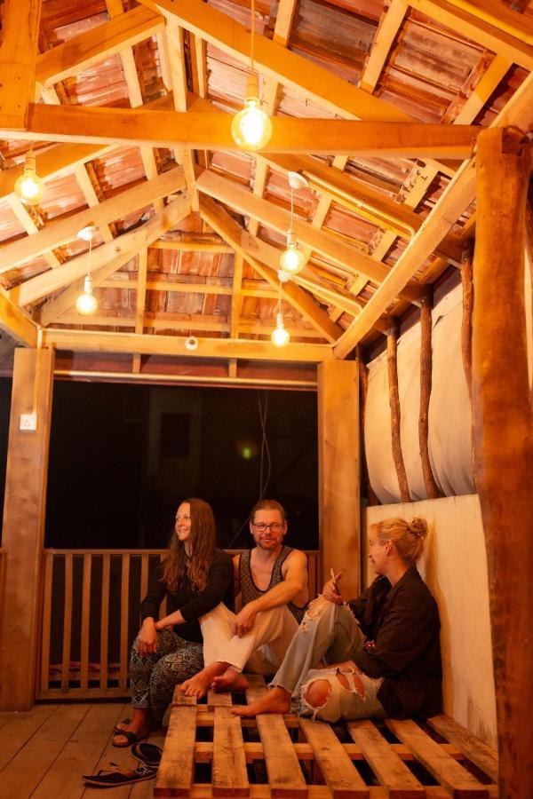 The Soul Inn Kabalana Ahangama Extérieur photo
