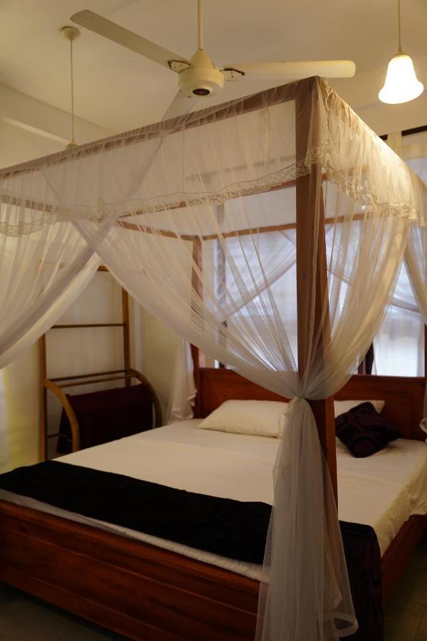 The Soul Inn Kabalana Ahangama Extérieur photo