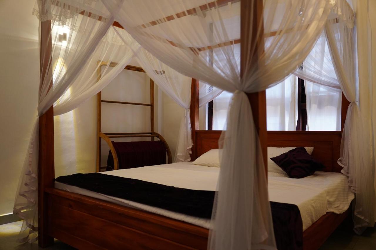 The Soul Inn Kabalana Ahangama Extérieur photo