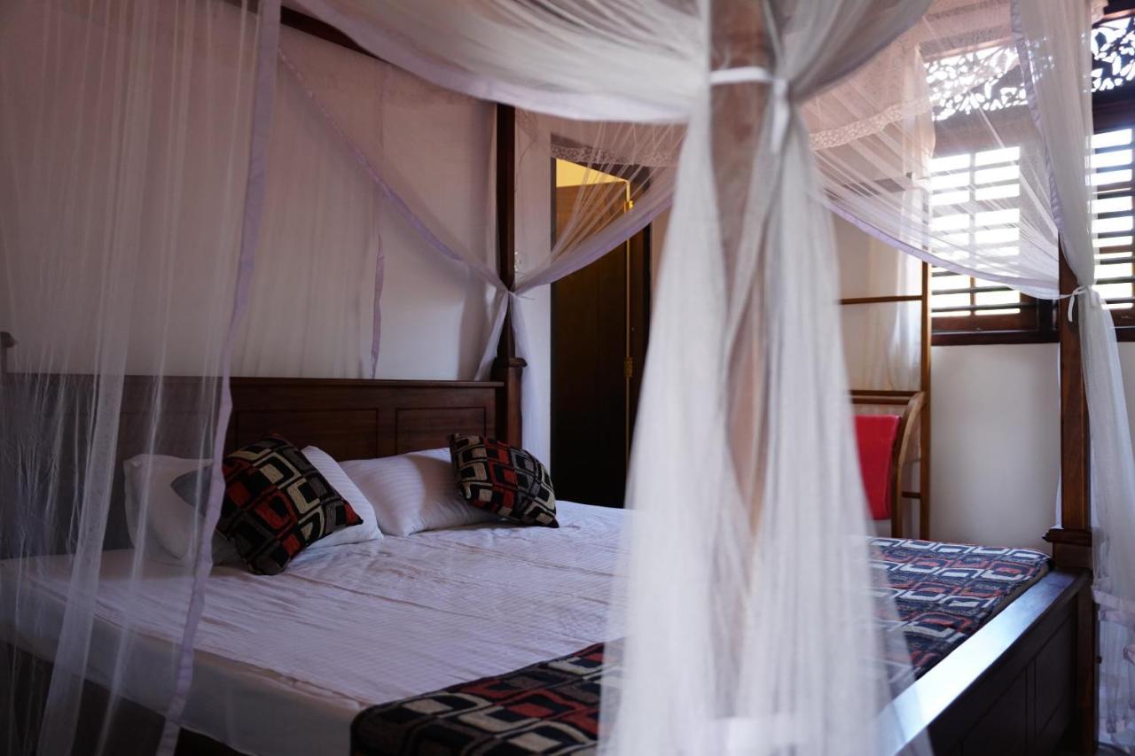 The Soul Inn Kabalana Ahangama Extérieur photo